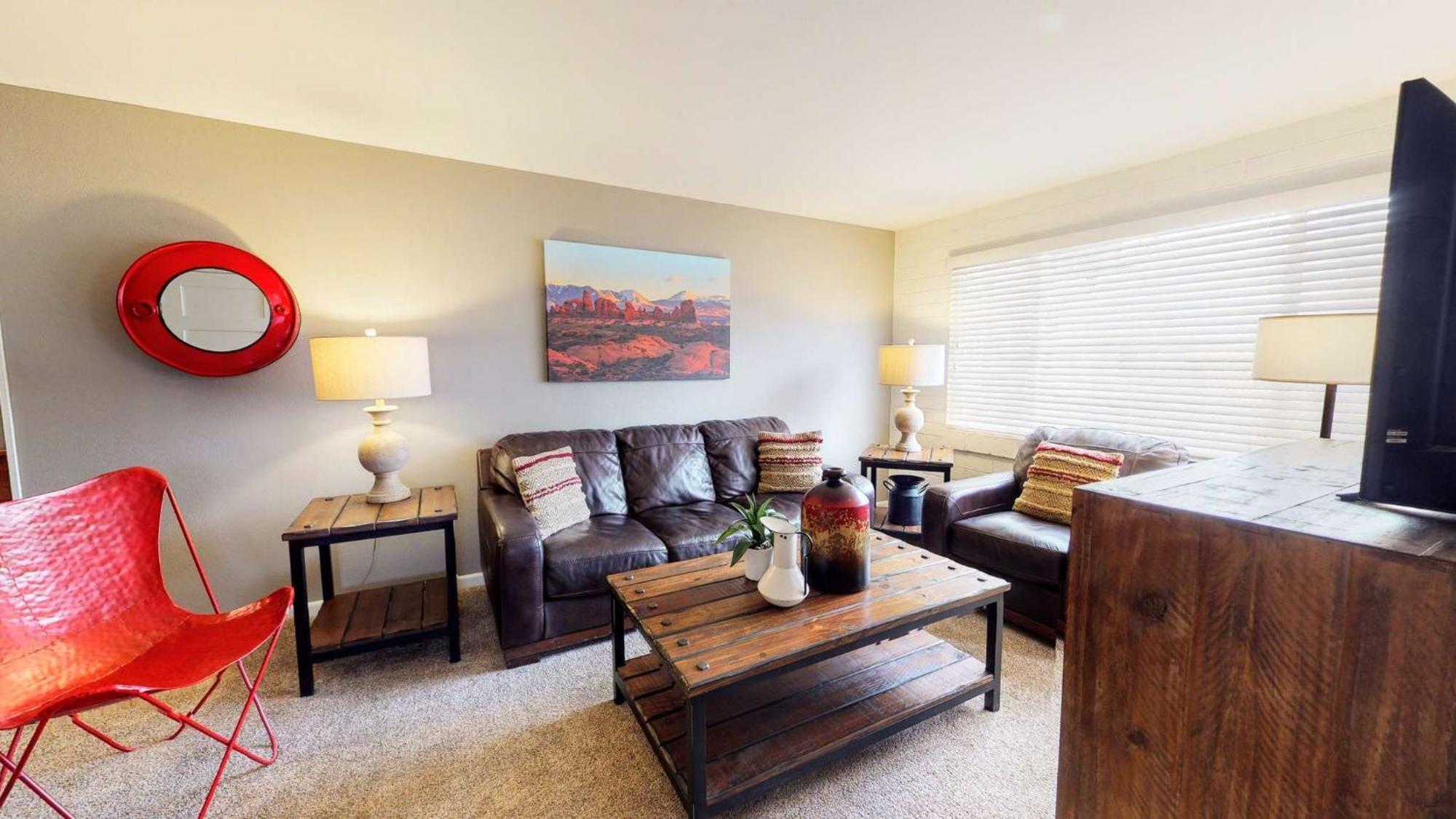Downtown Cozy Home Base - Purple Sage 7 Moab Bagian luar foto